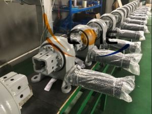 Reductor d'engranatges de cucs per a un rastrejador solar de CPV PVV